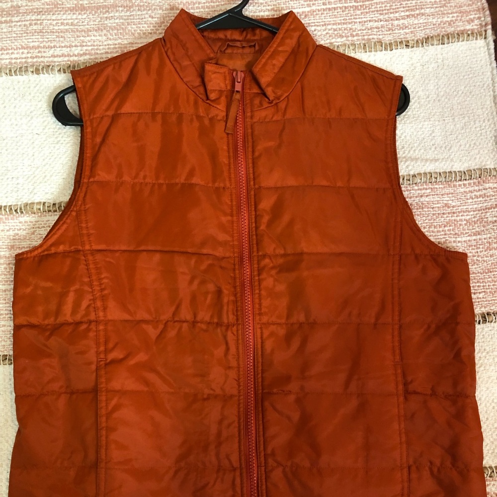 orange vest🧡🧡